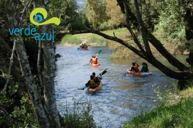 Kayak Verde Azul 1