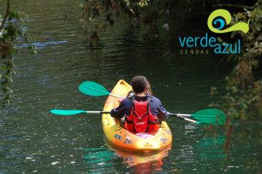 Kayak Verde Azul 2